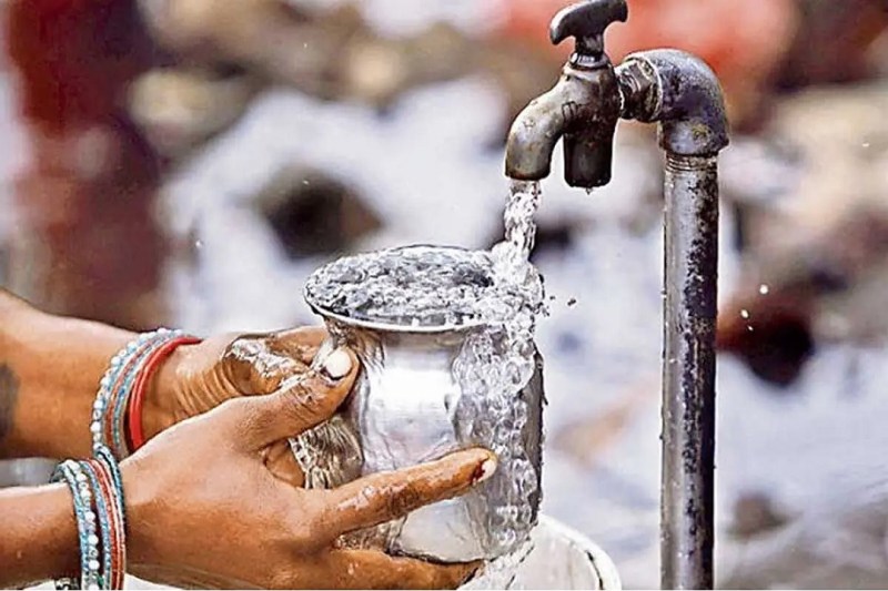 ग्रामीण जल प्रदाय योजना की देखरेख महिला स्व सहायता समूहों के जिम्मे (प्रतीकात्मक फोटो)