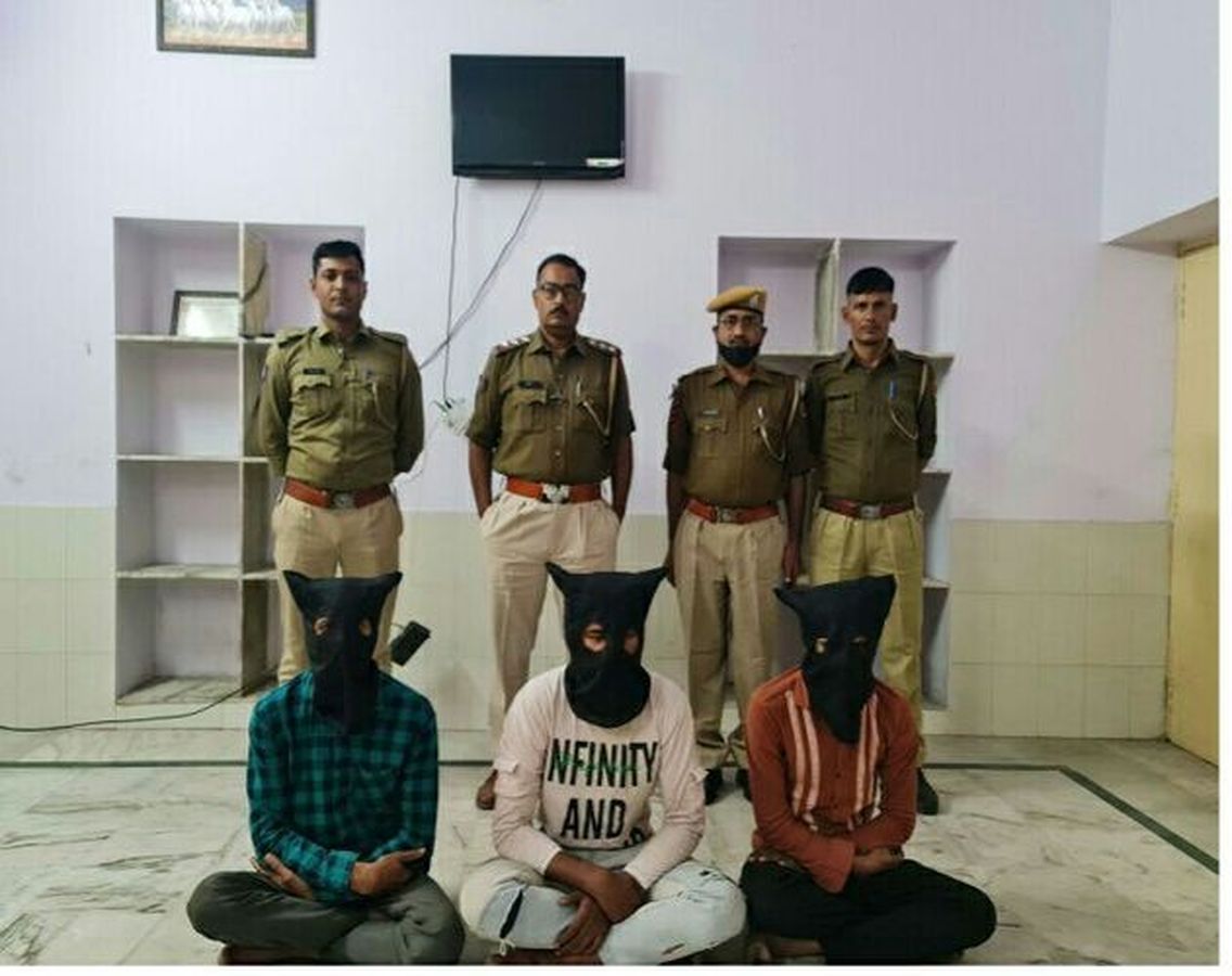 चाकू से जानलेवा हमले के तीन आरोपी गिरफ्तार
