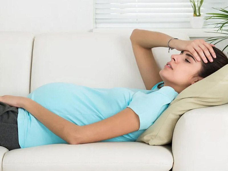 women get headache during pregnancy, know its easy treatment