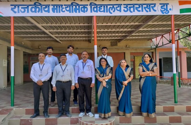 सरकारी स्कूलों को प्रबंधन सीखना है तो चले आओ उत्तरासर