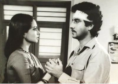 When Rekha ran barefoot in Mumbai streets after breakup with RajBabbar