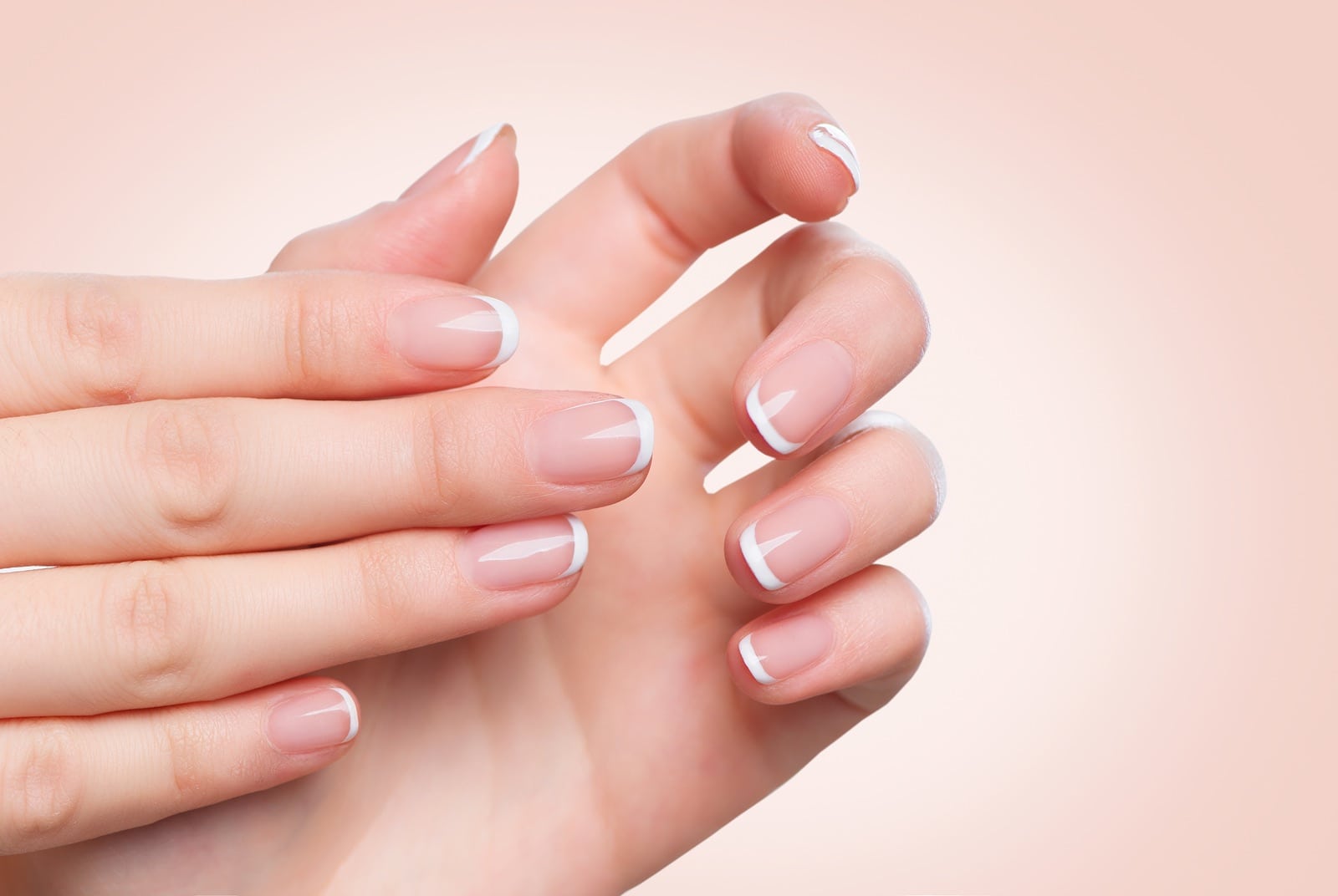 रिमूवर के बिना नेल पॉलिश कैसे हटाएं? | how to remove nail polish without  remover in hindi | OnlyMyHealth