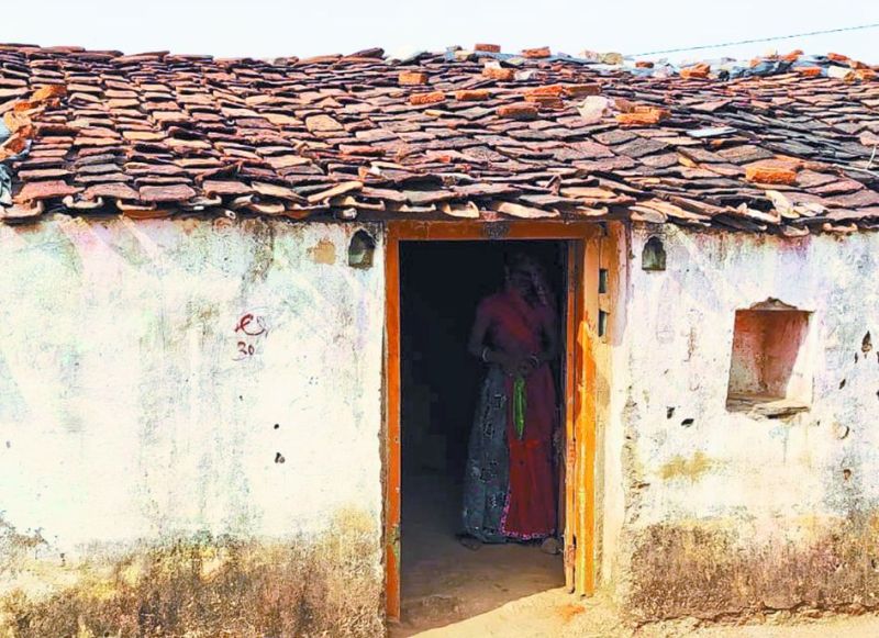 The family suffering from the bite of HIV is deprived of the governmen