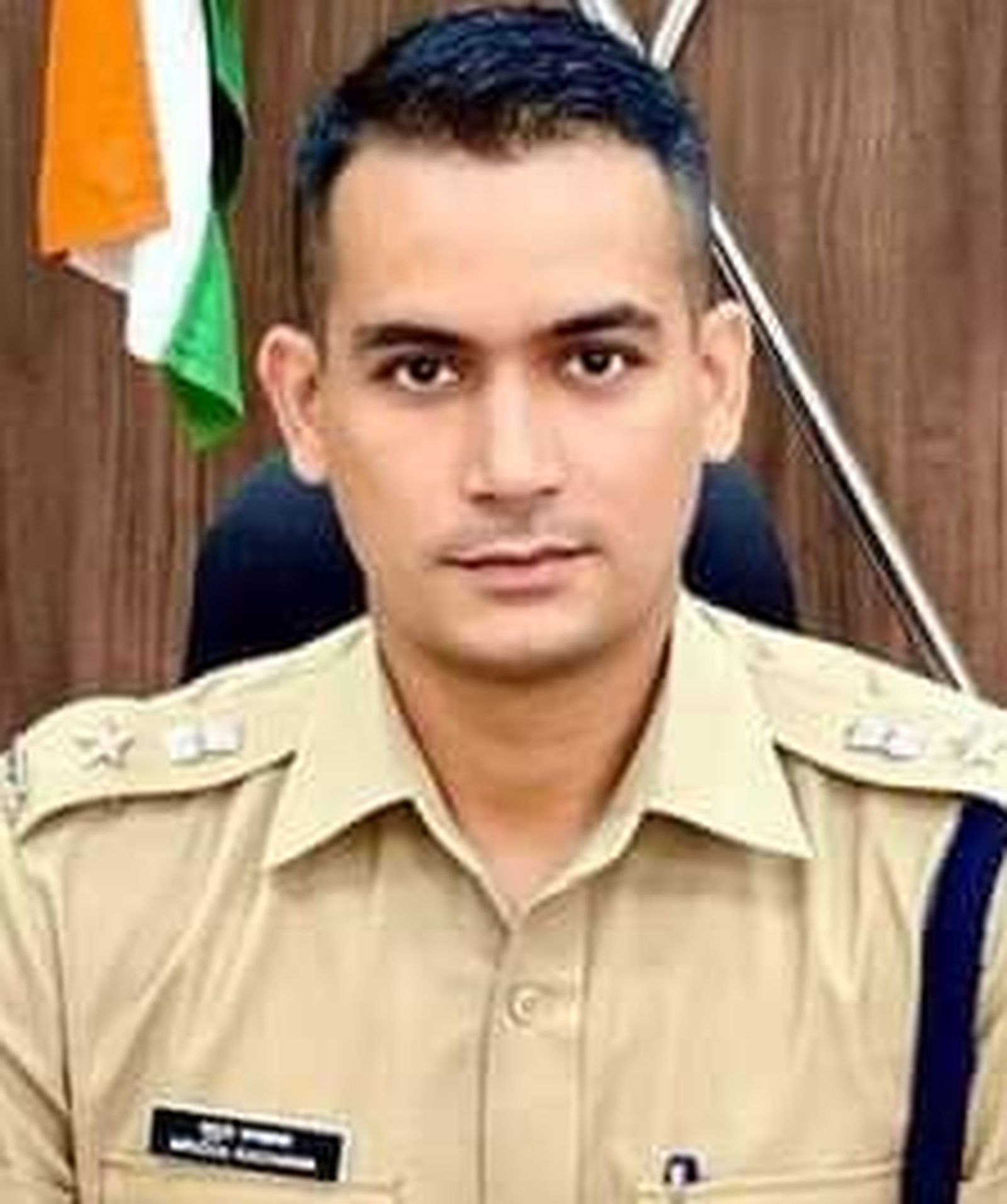राजस्थान के डीजीपी ने करौली एसपी मृदुल कच्छावा को दिया ये अवार्ड