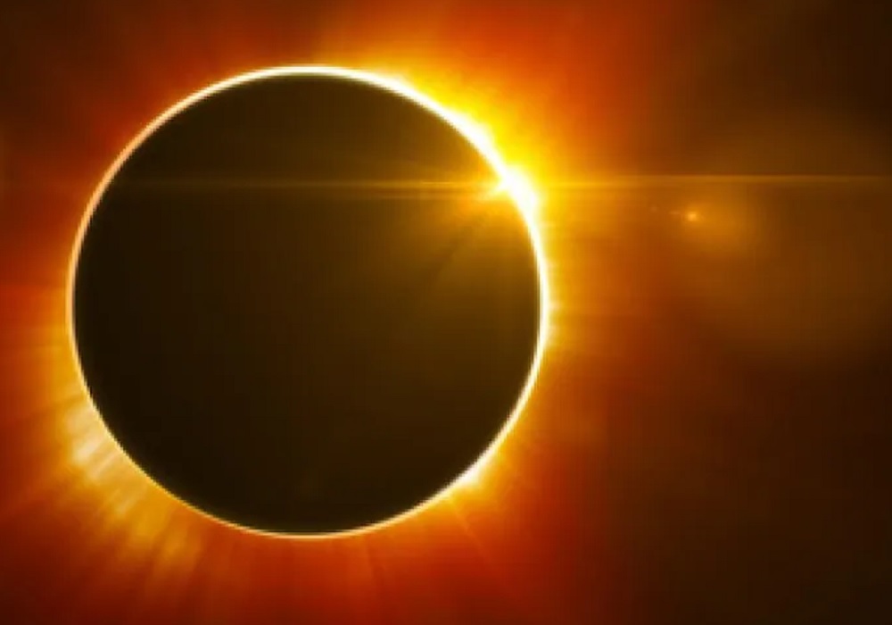 Surya Grahan 2021: साल 2021 का अंतिम सूर्य ग्रहण आज, जानें क्या करें और क्या न करें