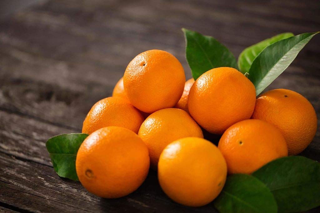 Health Benefits Of Orange: सर्दियों के मौसम में इम्युनिटी को बढ़ाने के साथ वजन को भी कम करता है संतरा,जानिए और फायदे