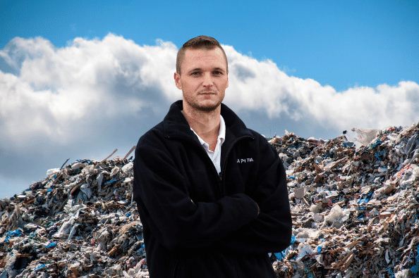 Man Accidentally Dumped His Hard Drive In The Garbage now seeks Help From Space Agency NASA 