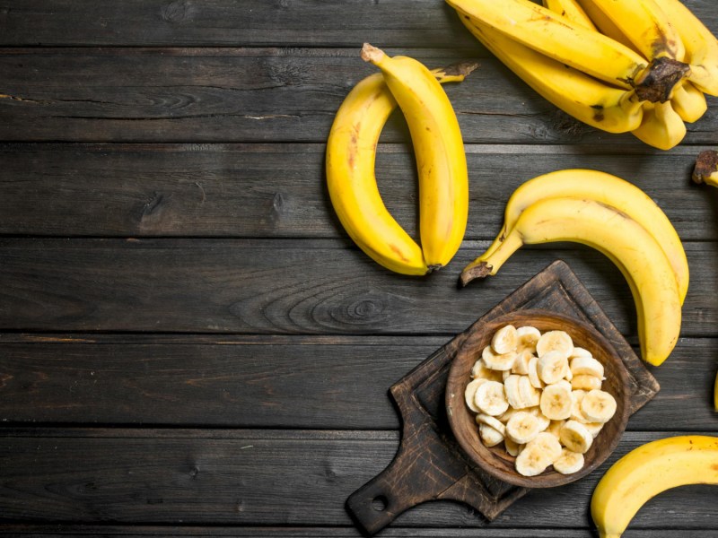xpert whether thyroid patients should eat banana or not