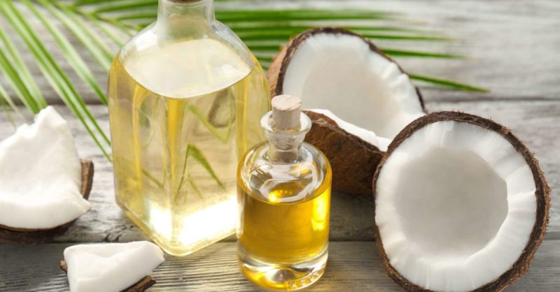 जानें ऑलिव ऑयल और नारियल तेल में से कौन सा तेल है बेहतर