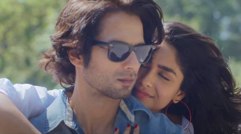 जब मृणाल ने शाहिद को मारा चांटा, एक्टर ने बताया - 'कान हो गया था सुन्न'