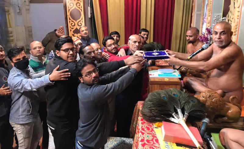 जीवन की धरती पर धर्म की इमारत ख़डी करने के लिए मानवता की गहरी नींव चाहिए