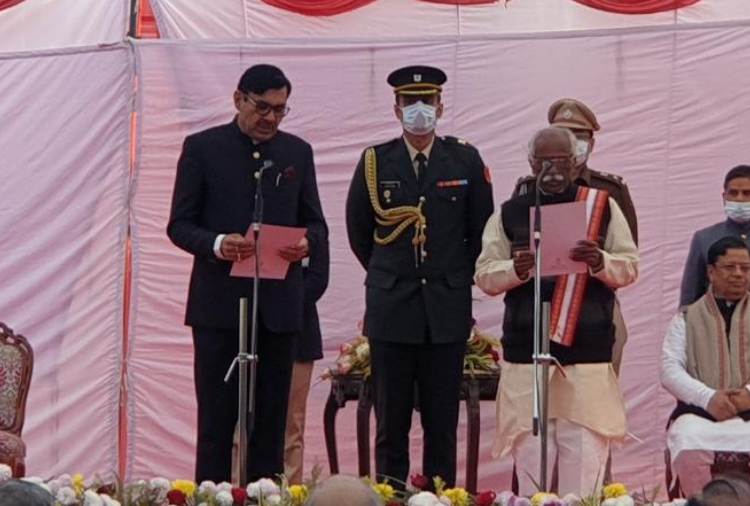 Haryana Cabinet Expansion BJP Kamal Gupta and JJP Devendra Singh Babli takes Oath as Minister