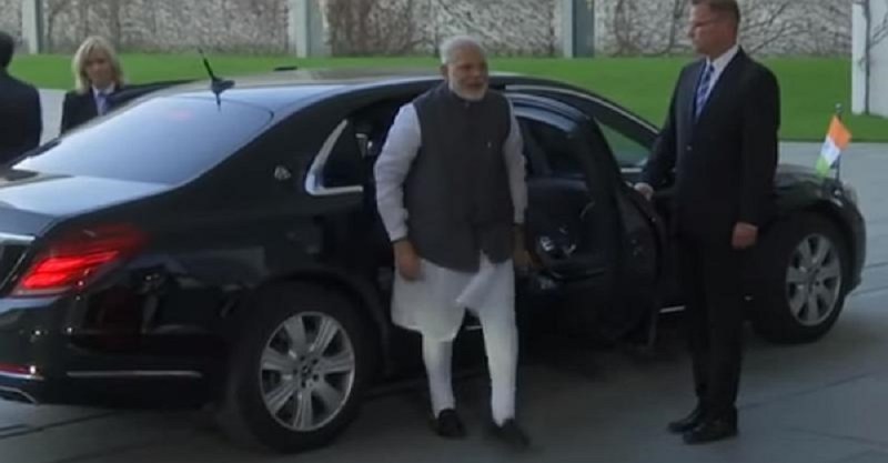 modi_car.jpg
