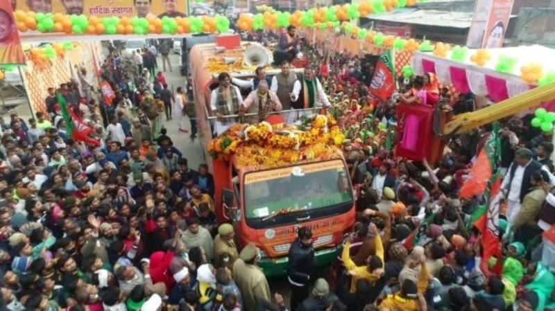 Janavisvasa yatra : 'सपा ने अयोध्या में चलवाई थी गोलियां, भाजपा ने रामभक्तों को दिया भव्य मंदिर'