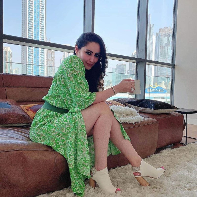 Sanjay Dutt की पत्नी Manyata Dutt के ने शेयर की ग्लैमरस तस्वीरें, फैंस ने की जमकर तारीफ