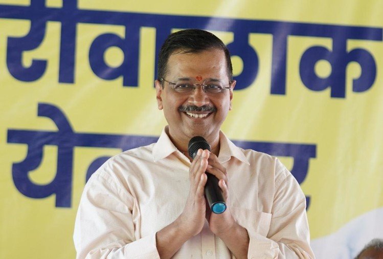 arvind kejriwal says no need to panic about third wave of corona