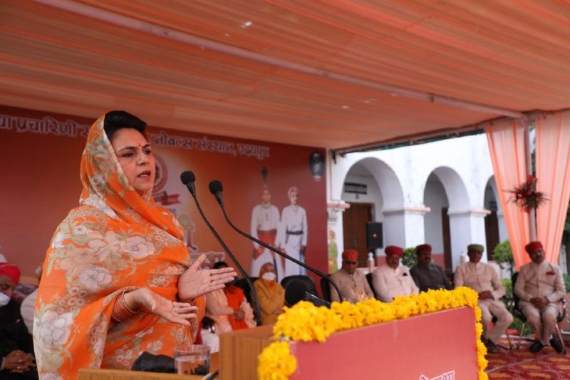 परम्पराओं के साथ आधुनिकीकरण व नई तकनीक से संस्था विकास के पथ पर अग्रसर