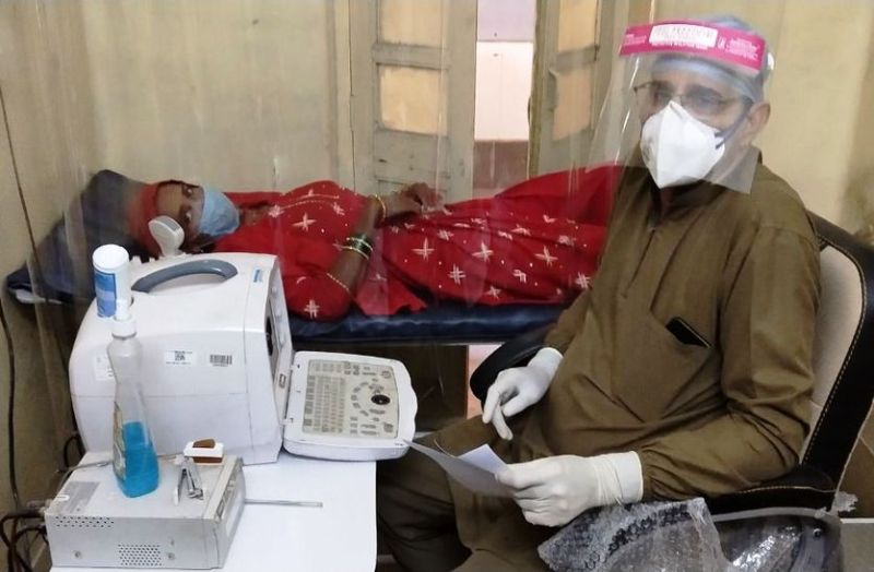 भरोसे पर खरी नहीं उतर रही ब्लैक एण्ड वाइट सोनोग्राफी, चिकित्सक अंदाजे से लिख रहे दवाई