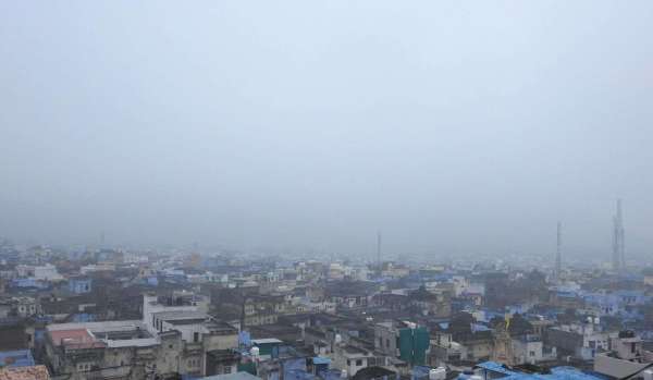 weather alert: दो दिन से मावठ का दौर जारी, दिनभर जले रहे अलाव... देखे तस्वीरे...