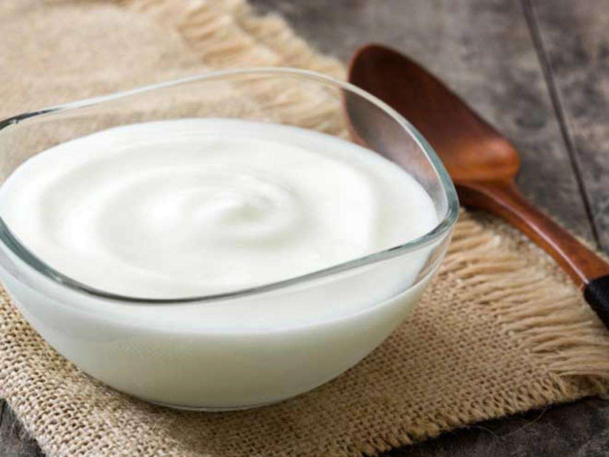 Benefits of eating curd Dahi Khane Ke Fayde