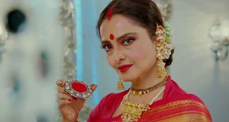 मैं नहीं चाहती थी एक्ट्रेस बनूं, मगर मार-मार कर मुझे बनाया गया : रेखा