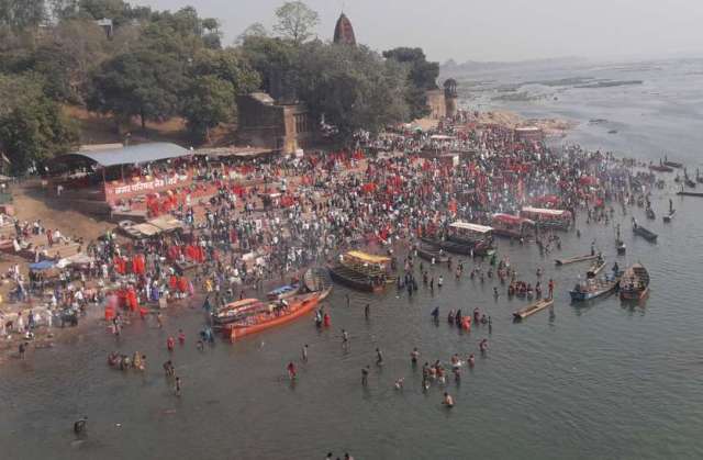 Narmada River Front make in the Gwarighat and Tilwara Ghat 