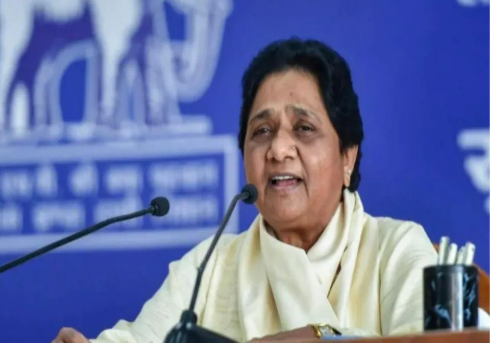 UP Election 2022 Mayawati plan for akash Anand Role in BSP
