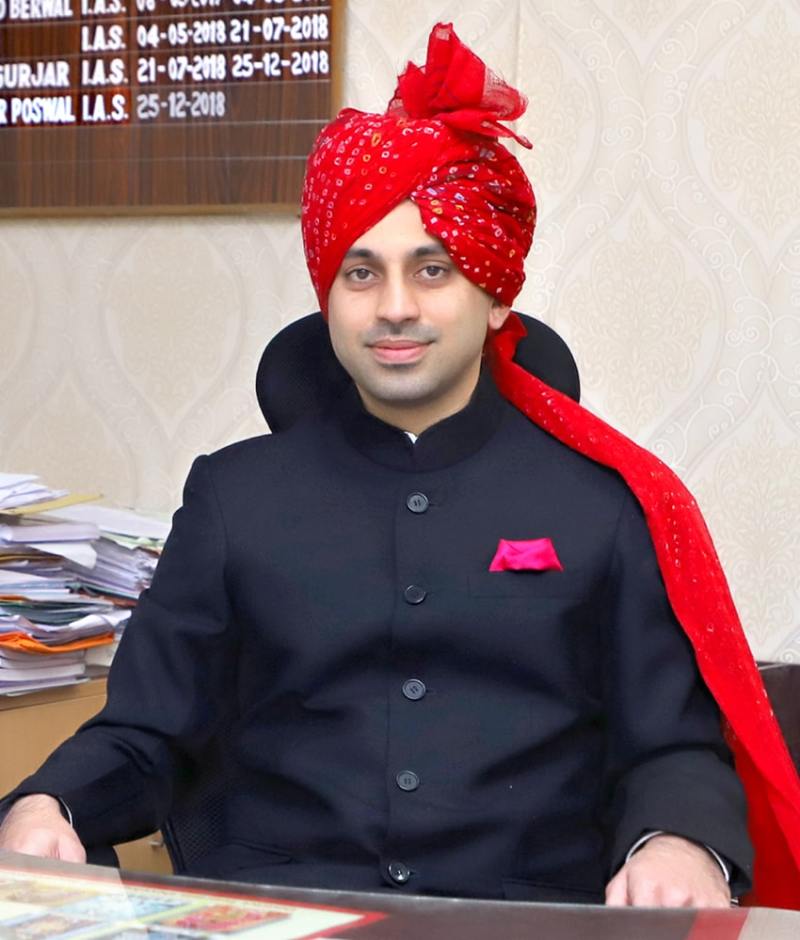 IAS Arvind Poswal