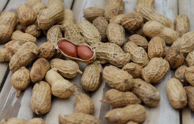 Health Benefits of Peanuts In Hindi Mungfali Khane Ke Fayde