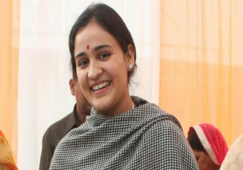Aparna Yadav impressed by PM Modi and CM Yogi