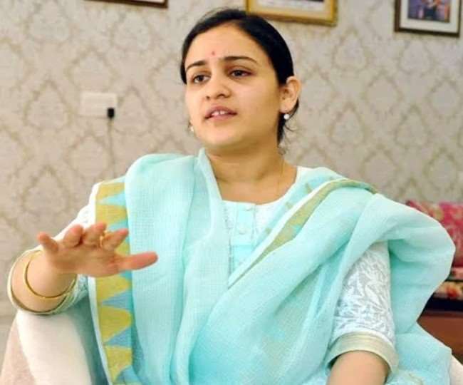 Why Aparna Yadav join BJP know 5 reasons
