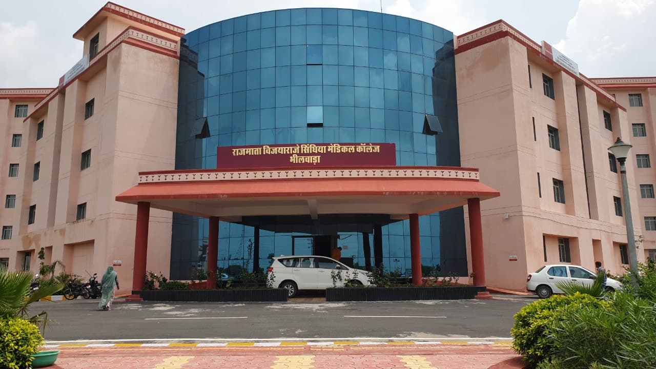 Shahpura Satellite Hospital : शाहपुरा सेटेलाइट अस्पताल को मिला बेहतर सेवा प्रमाणपत्र