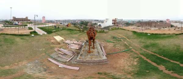 Scrap Garden- सुरपुरा में लोहे के कबाड़ से बन रहा स्क्रैप गार्डन, देखें तस्वीरें...  