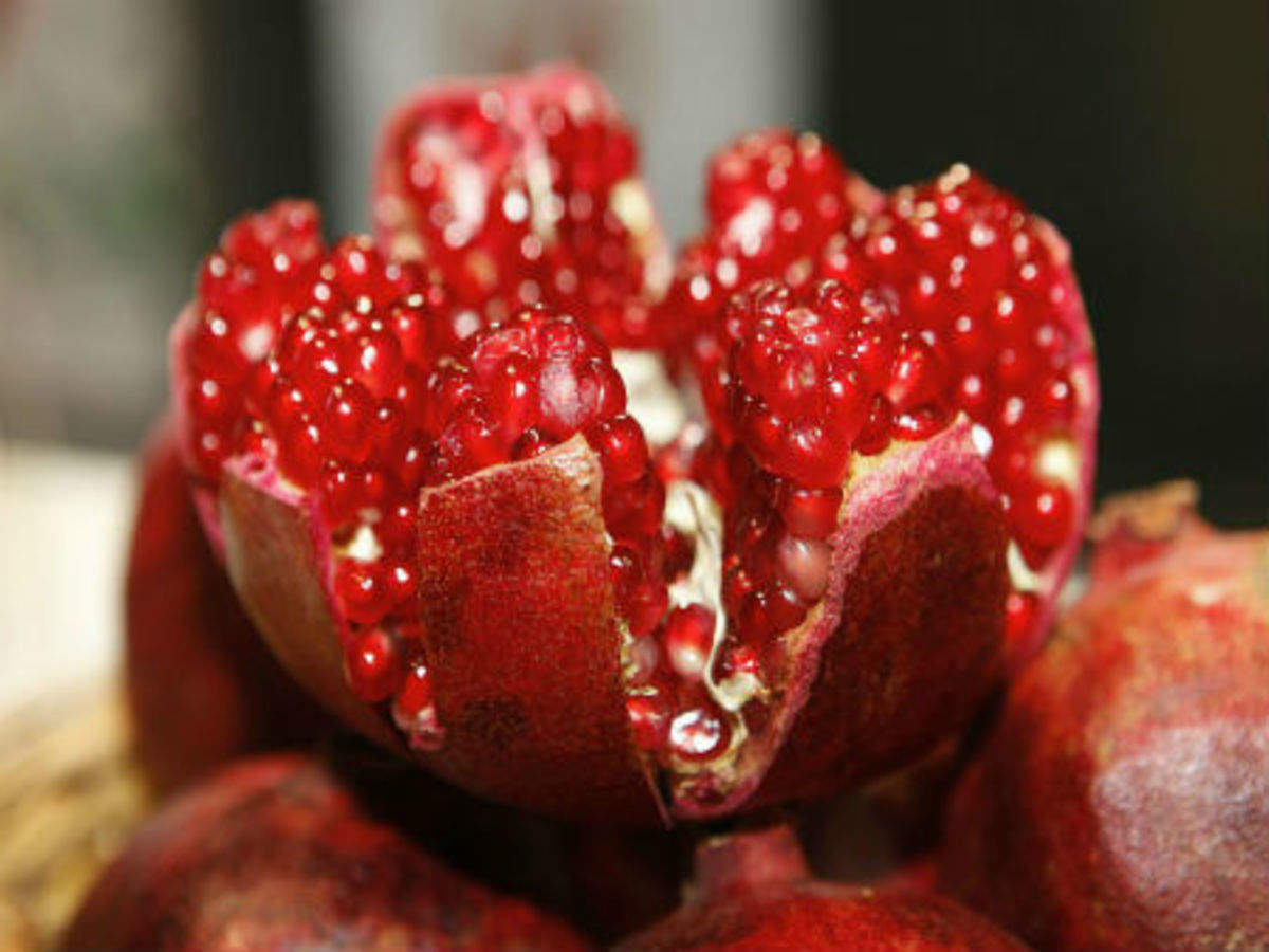 know_the_benefits_of_pomegranate_for_blood_pressure_control1.jpg