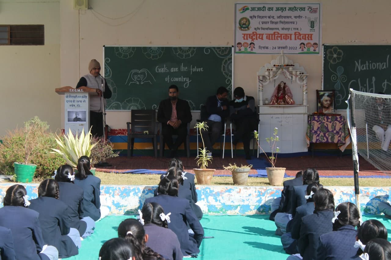 Explained the importance of extra-curricular activities on Girl's Day