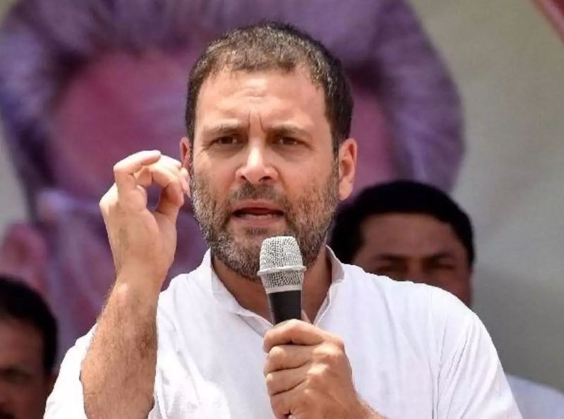 Rahul Gandhi pays homage to Mahatma Gandhi on his death anniversary