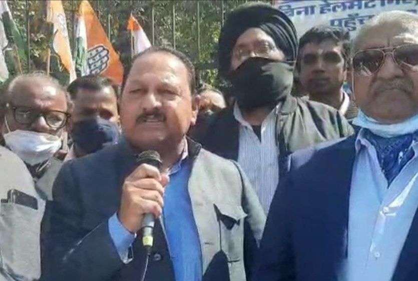 Udaipur  देहात के निवर्तमान अध्यक्ष लालसिंह झाला