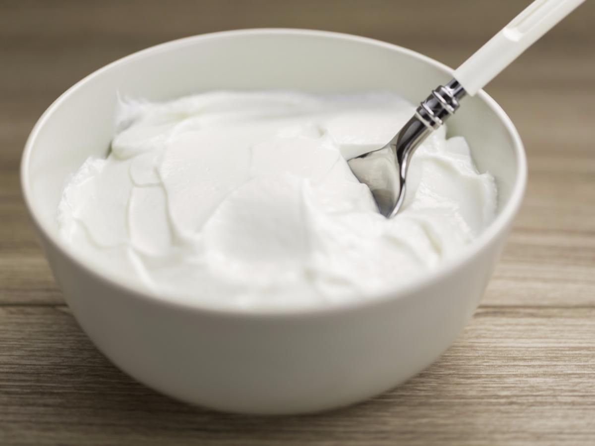 Amazing Health Benefits of Greek Yogurt In Hindi  