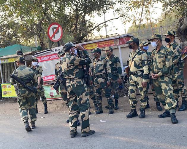 Suspicious bag found in Delhi Seemapuri suspected to be IED NSG Team Called