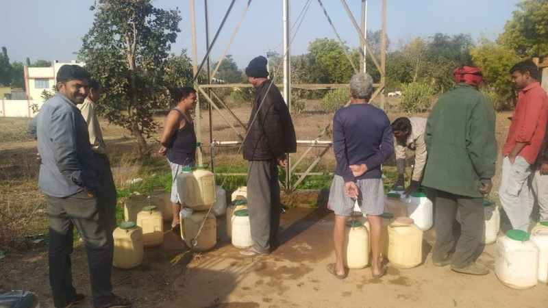 दो जिले की प्यास बुझाने वाले तवा नगर में पेयजल संकट