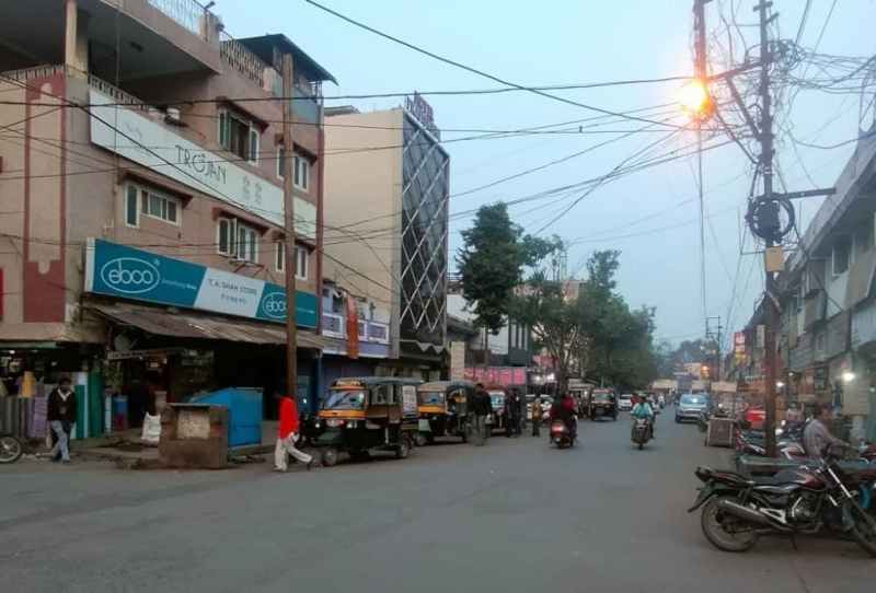 ऑटो चालकों की मनमानी से रोज बाजार में लग रहा जाम