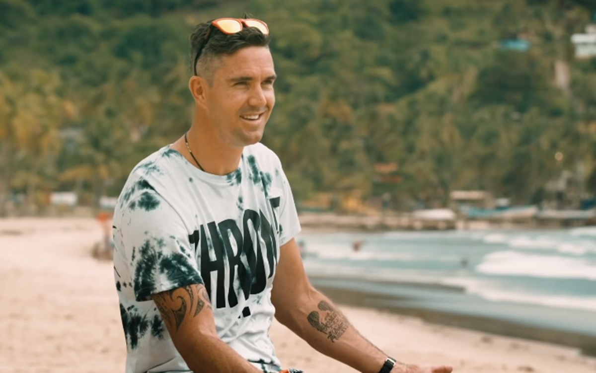 Ricky Ponting and Virender Sehwag included in Kevin Pietersen team.jpg