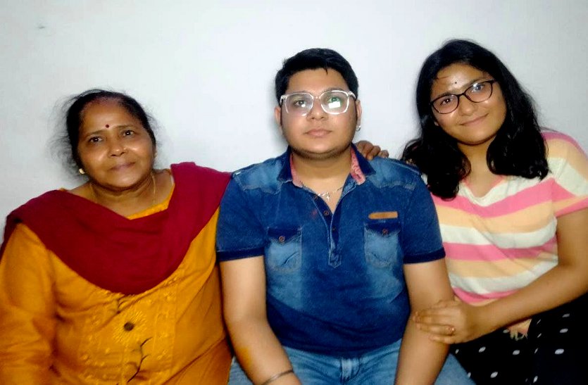 रूस के हमले से पहले आखिरी फ्लाइट में यूक्रेन से लौटा छत्तीसगढ़ का छात्र यश, बताया खौफनाक मंजर का आंखों देखा हाल