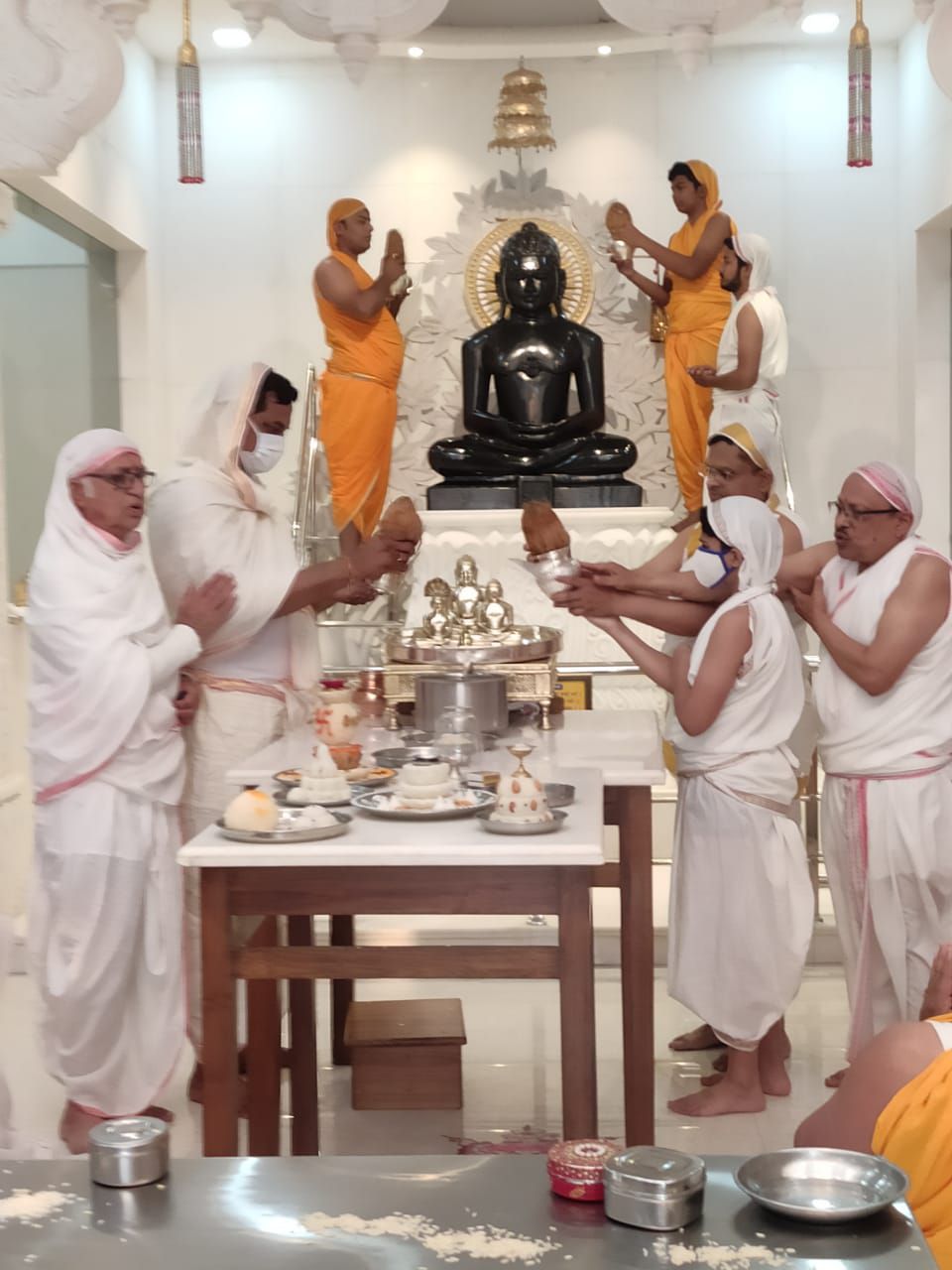 Ladoo offered in Jain temples on the day of salvation of Lord Munisuvratnath