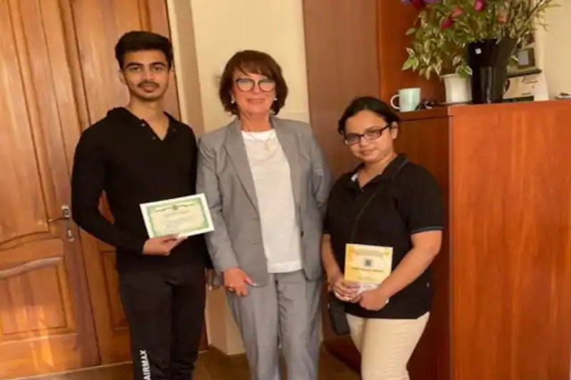 Two Students of Kanpur who Went to do MBBS In Ukraine Got Stuck