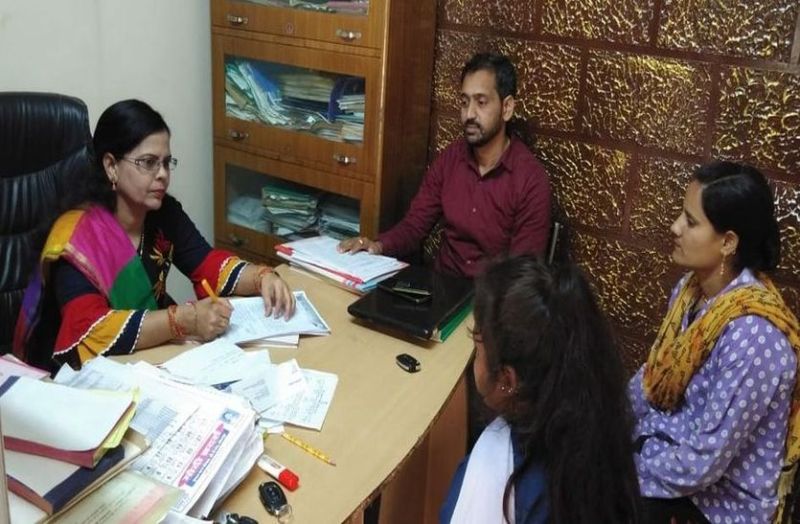 Chhattisgarh minor left home for lover, he left her only for money