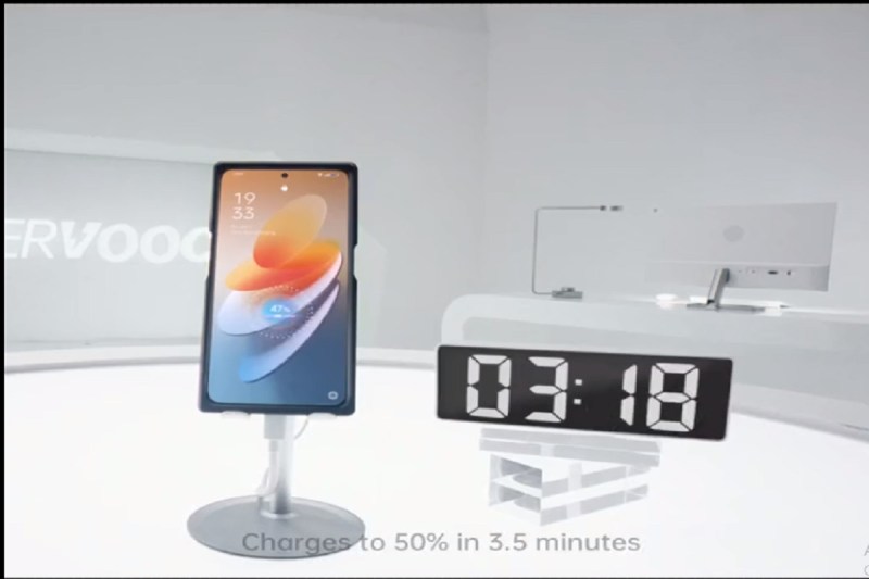 oppo_charger.jpg