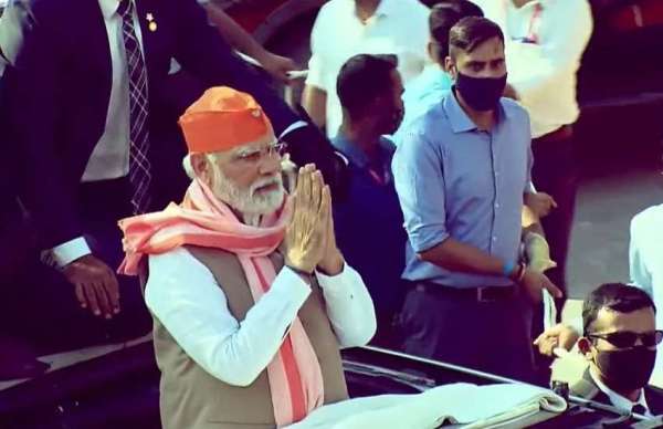 PM Modi roadshow in varanasi