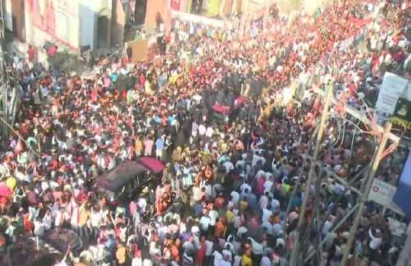 PM Modi roadshow in varanasi