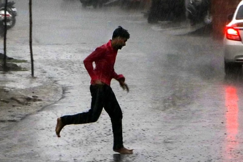 फिर बदलेगा मौसम, 6-7 मार्च को यूपी के इन जिलों में बारिश का मौसम अलर्ट